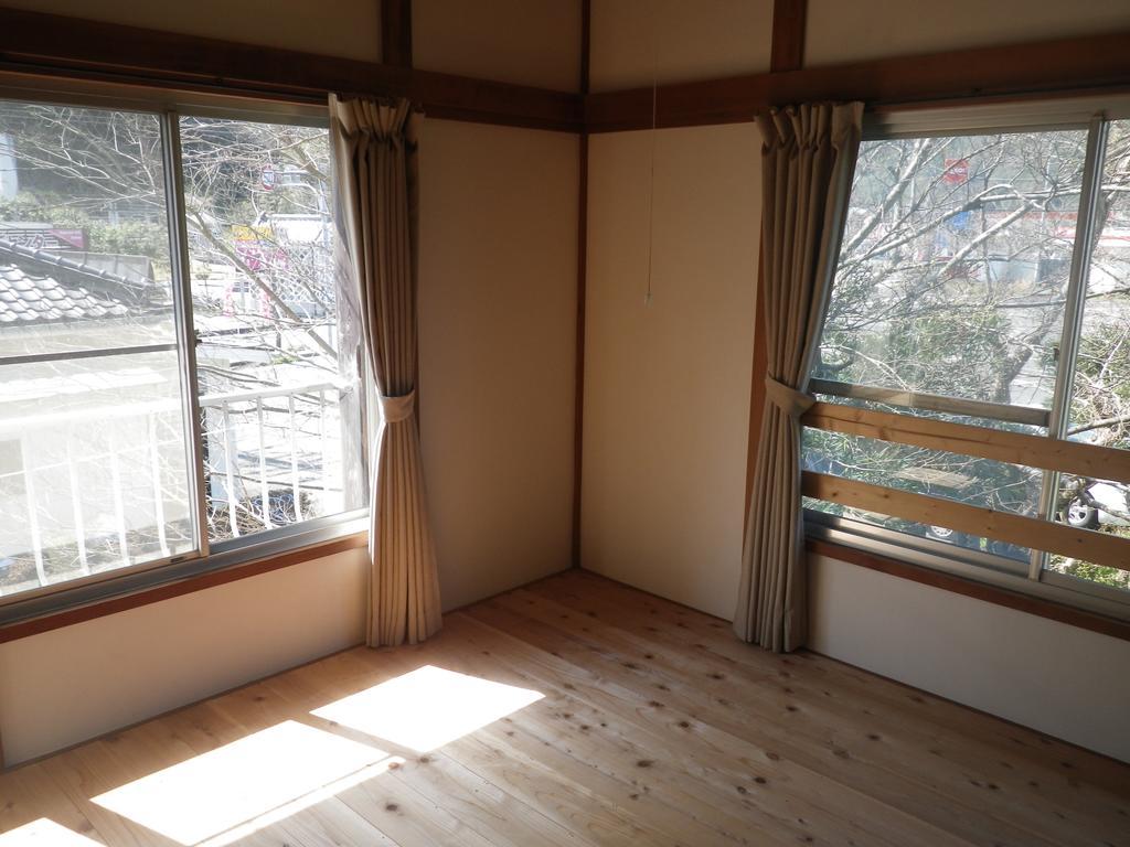 Guest House Itokawa Matsuzaki  Esterno foto